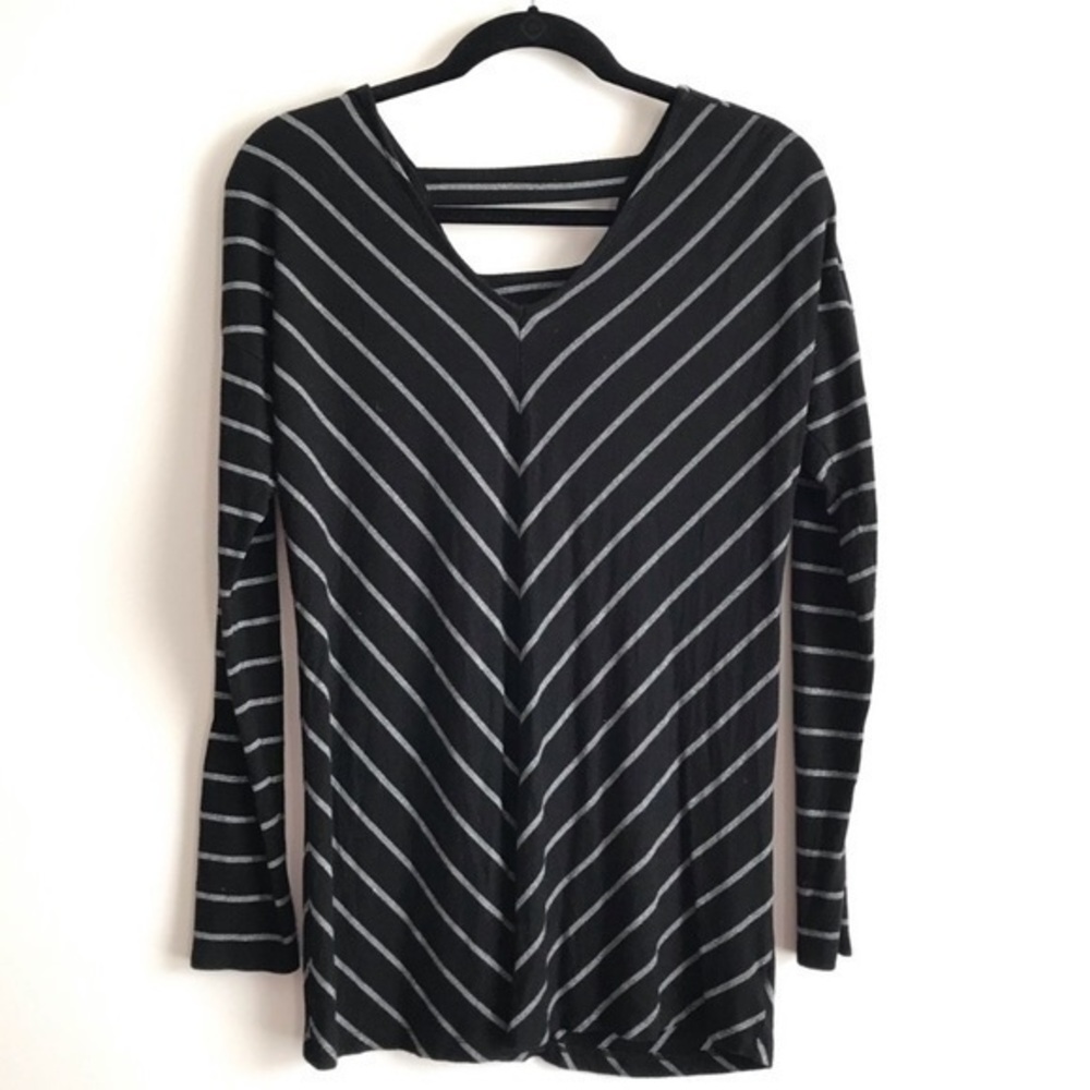 Loved By Heidi Klum V-neck Black Silver Striped Long Sleeve Maternity Top Small